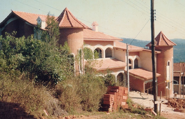 2- Em Obra - Residencia Alpes da Cantareira.jpg